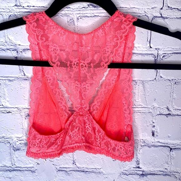 Victoria Secret Lace Bra - Picture 3 of 8